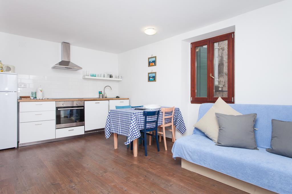 Apartment Zdenac Rovinj Pokoj fotografie